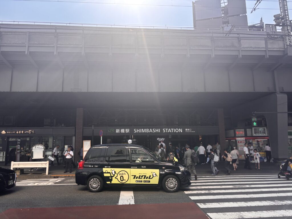JR新橋駅の銀座口