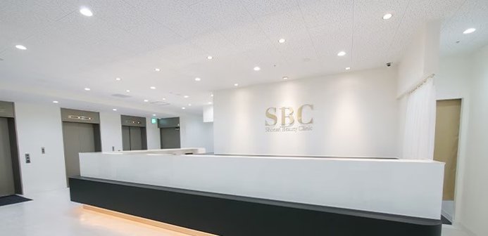 THE LASER大阪なんば院の受付